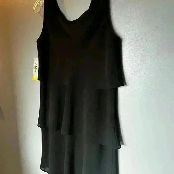 Patra Petite BLACK Formal Layered Dress, Mid Length. Size 6 NWT - Picture 3 of 5